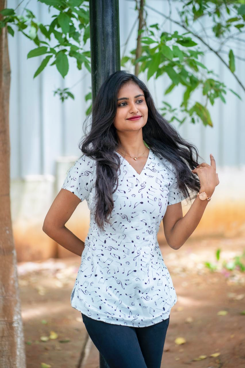 Venmathi - White musical printed cotton short top