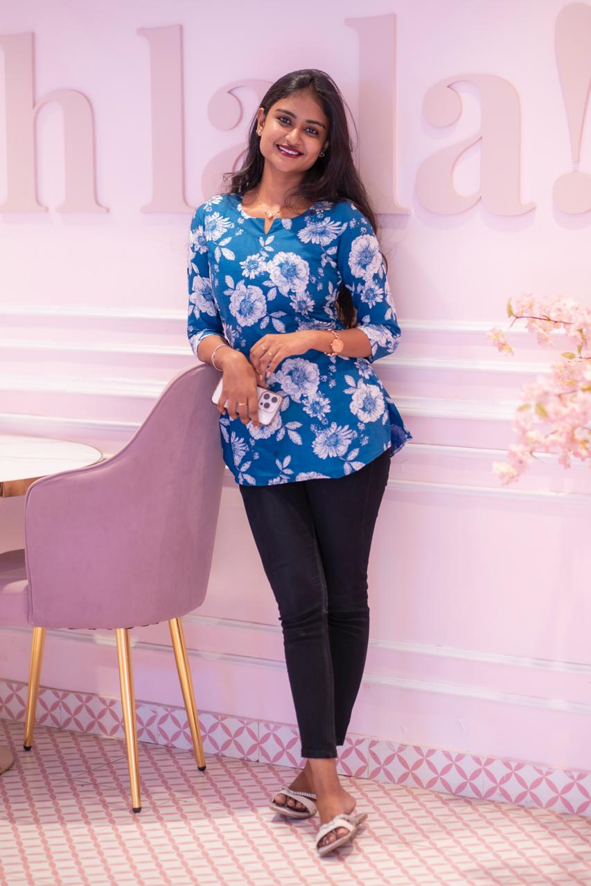 Neelanjana - Blue Floral cotton short top